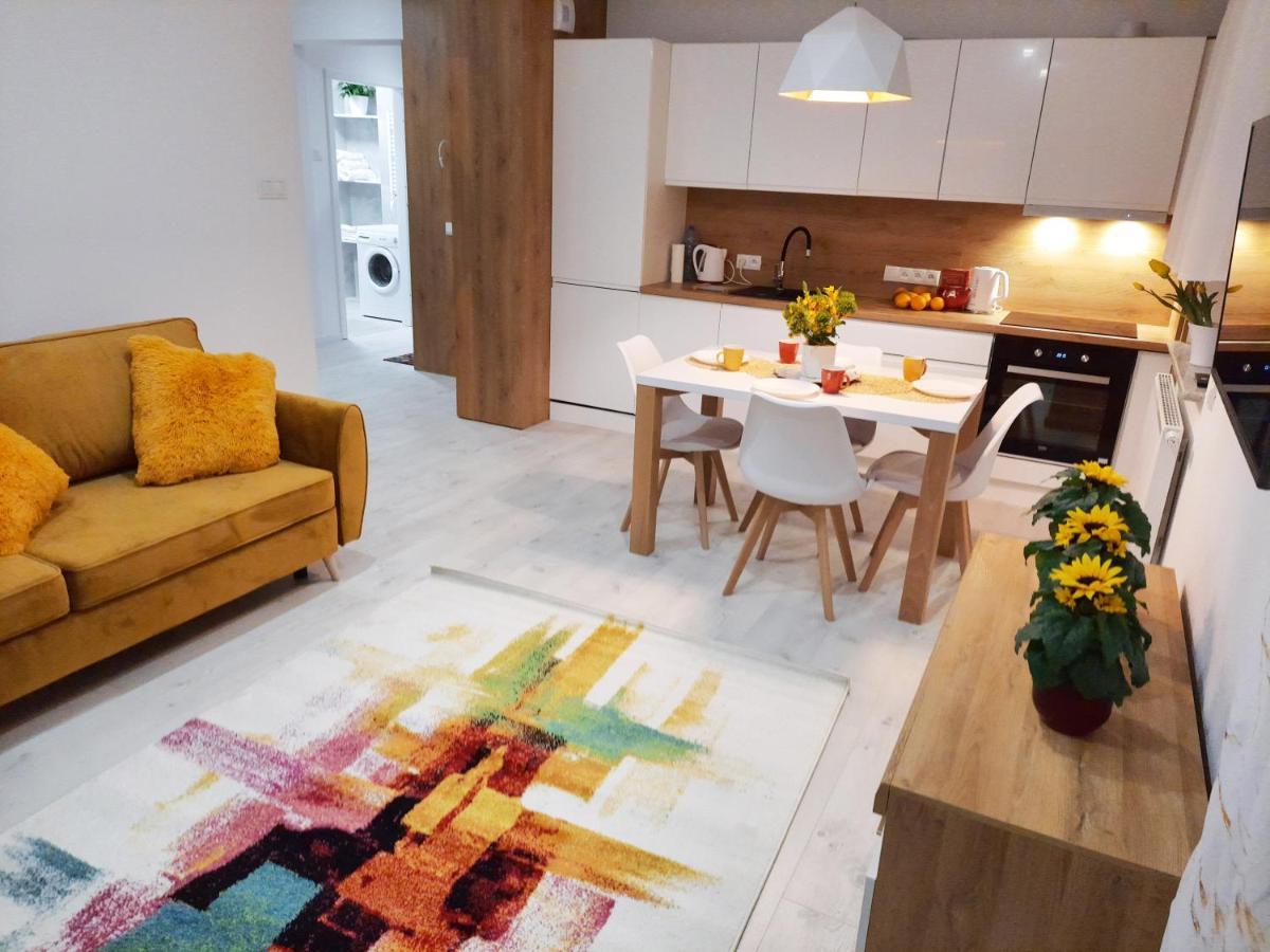 Apartament Amber Comfort Z Prywatnym Miejscem Parkingowym Kolobrzeg Ngoại thất bức ảnh